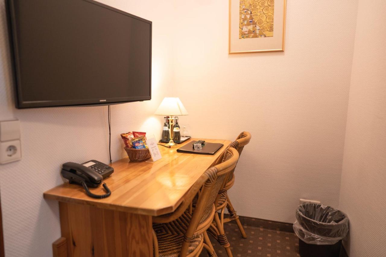 Guest house Am Heusteig 3*