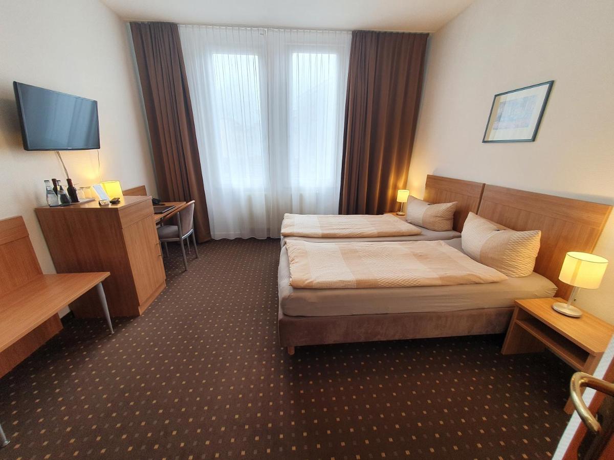 Am Heusteig 3* Stuttgart