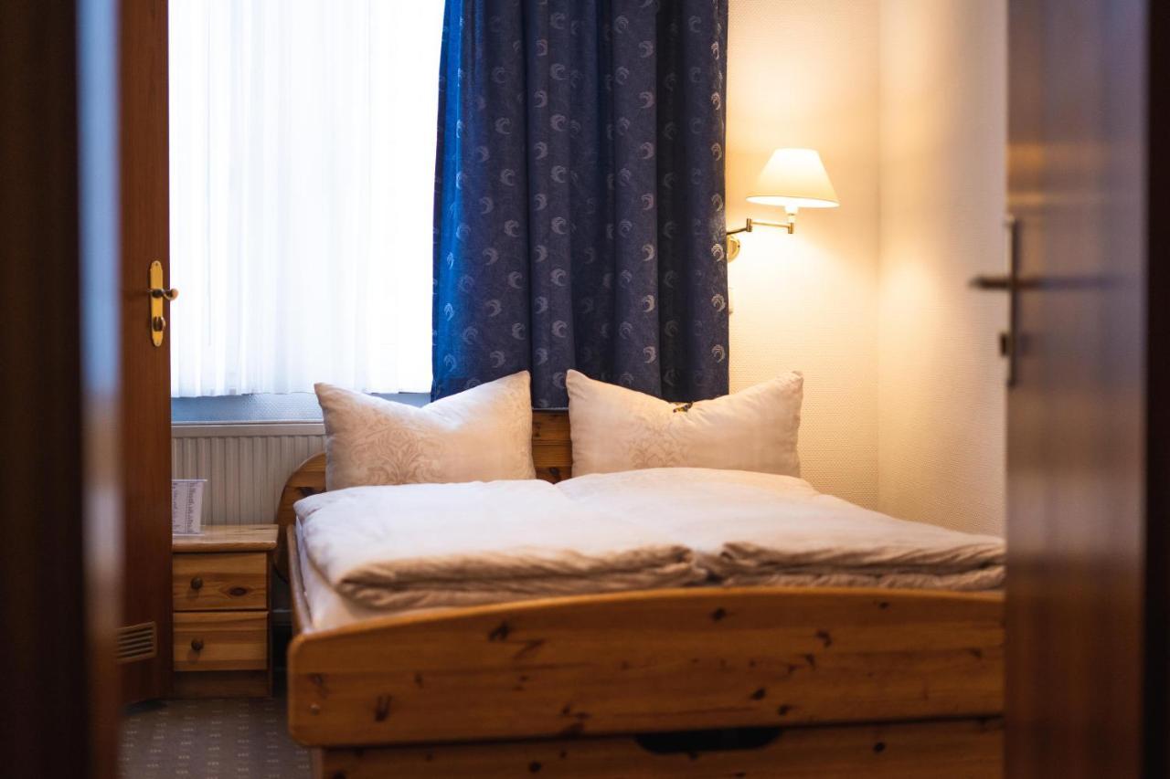 Am Heusteig Guest house