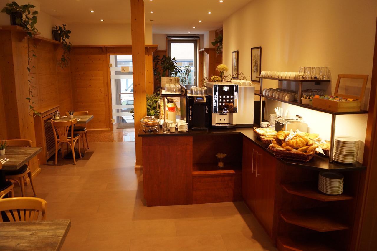 Am Heusteig Guest house